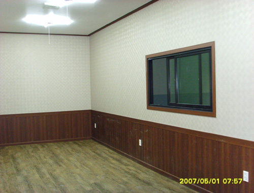 090602_hndesign152741.jpg
