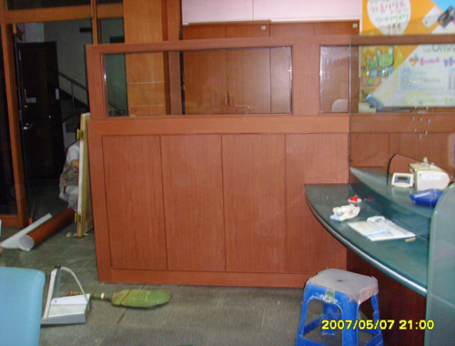 090602_hndesign152746.jpg