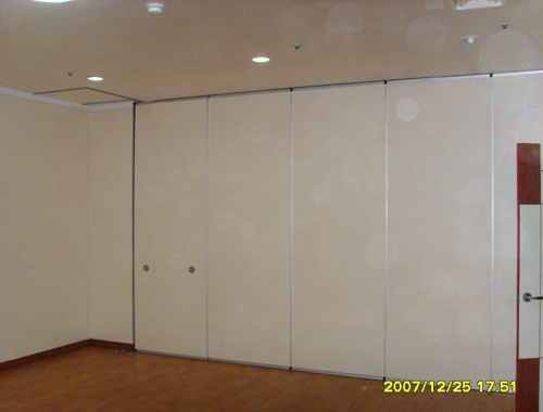 090602_hndesign152838.jpg
