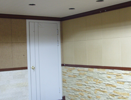 090602_hndesign153921.jpg