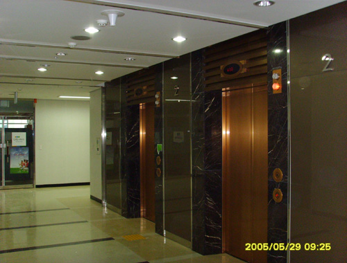 090602_hndesign154104.jpg