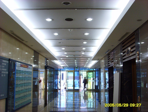 090602_hndesign154116.jpg