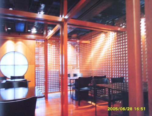 090602_hndesign154140.jpg