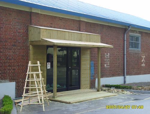 090602_hndesign155738.jpg