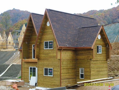 090602_hndesign160012.jpg