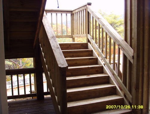 090602_hndesign160053.jpg