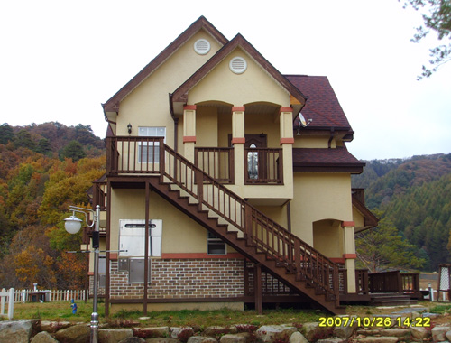 090602_hndesign160142.jpg