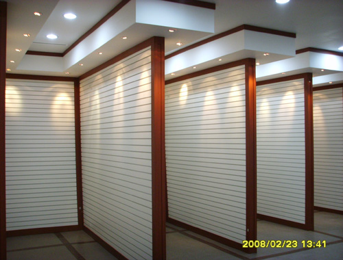 090602_hndesign162235.jpg