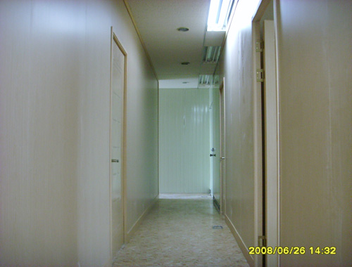 090602_hndesign162257.jpg