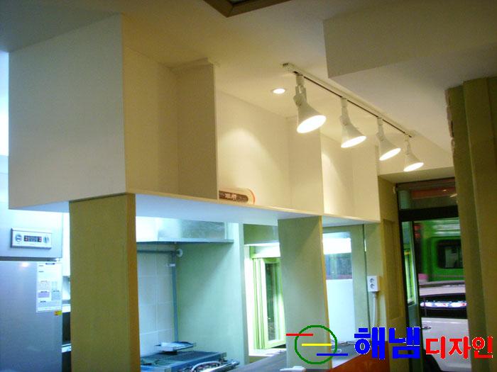 120426_hndesign103125.jpg